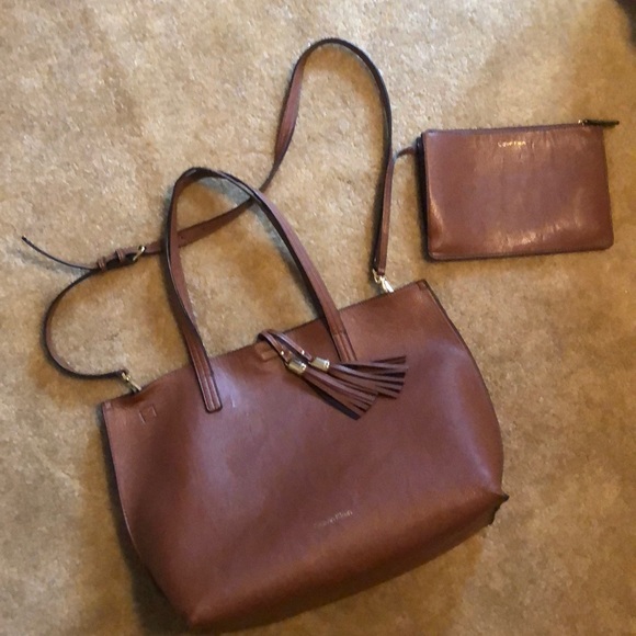 Calvin Klein REVERSIBLE Leather Tote Bag - Picture 4 of 8